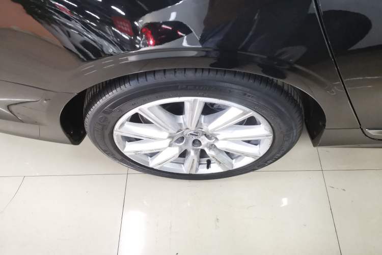 Used Volvo S90 2020 T5 Zhiyi Luxury Edition