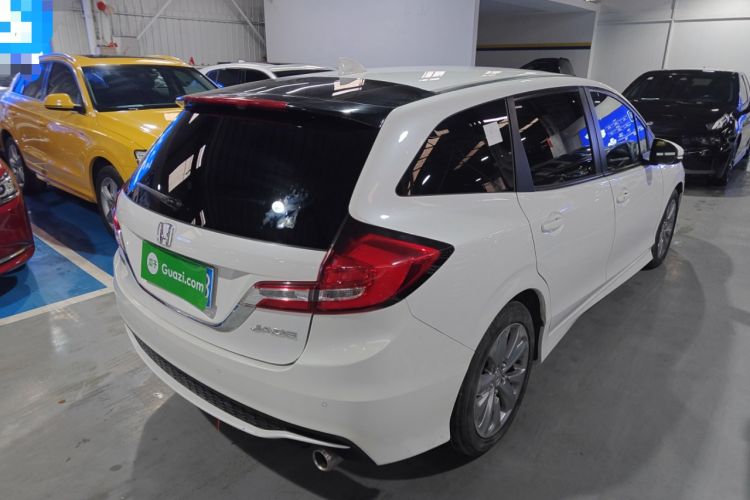 Used Honda Jade 2017 1.8L automatic Comfort version 5 seats