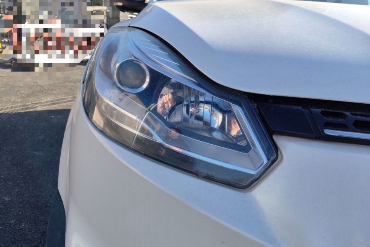 Used JMC Yusheng S350 2016 2.0T Automatic All-Wheel Drive Gasoline Ultra-Luxury 7-Seater
