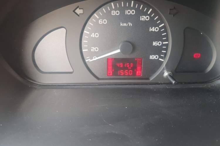 Used Wuling Rongguang  Odometer Close Up