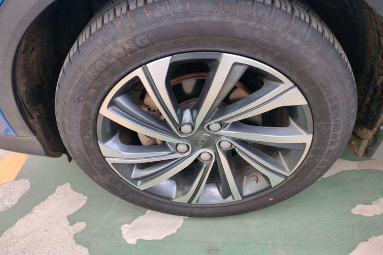 Used Geely Auto Coolray 2019 260T DCT Knight China V Standard