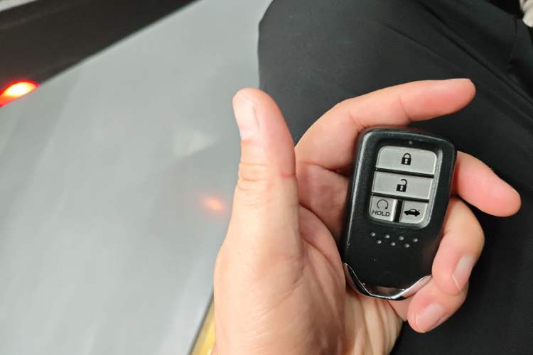 Used Honda Spirior 2017 Hybrid 2.0L Pure Edition
