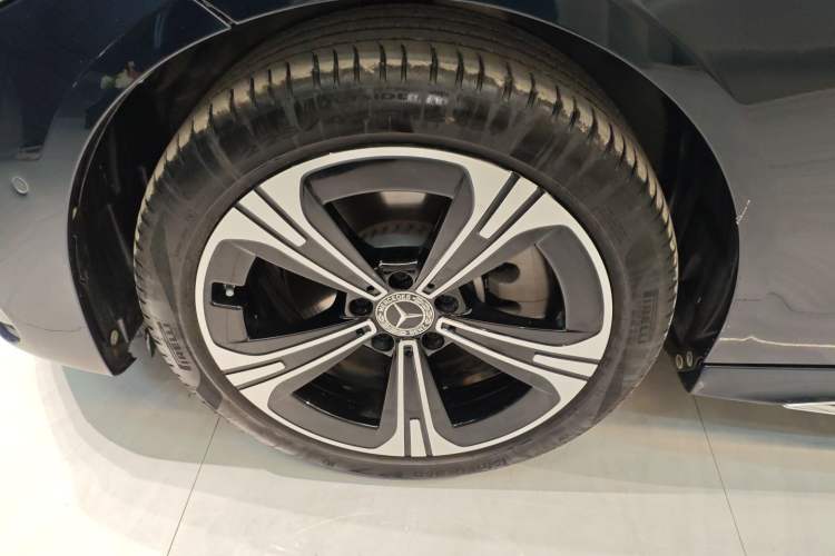 Used Mercedes-Benz C-Class 2022 Revised C 260 L Starry Night Sport Edition Exterior 4