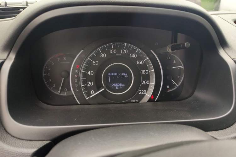 Used Honda CR-V 2015 2.0L two-wheel drive Fashion Edition Instrument Cluster