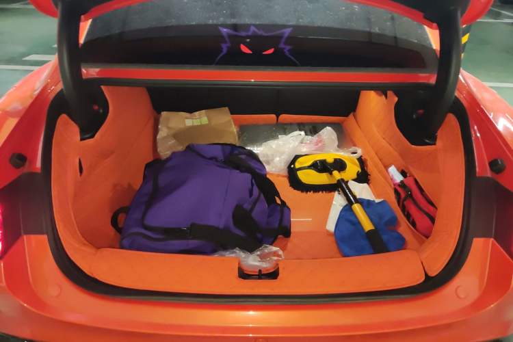 Used Xiaomi Auto SU7 2024 Four-Wheel Drive Ultra-Long Range Advanced Intelligent Driving Max Edition