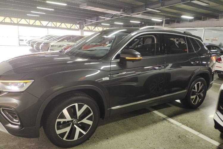 Used Volkswagen Tayron 2024 330TSI Two-Wheel Drive Luxury Plus Advanced Version