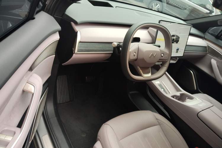 Used ONVO L60 2024 60 kWh Rear-Drive Version Driver Seat