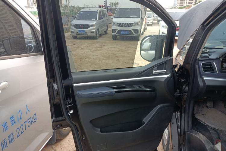 Used FORTHING Lingzhi 2023 M5L 1.6L Comfort Edition 7-Seater
