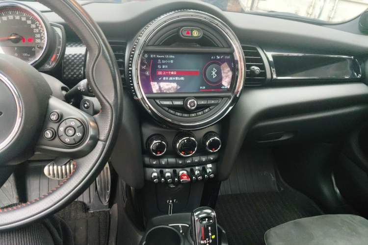 Used MINI JCW 2018 2.0T JOHN COOPER WORKS ALL-IN