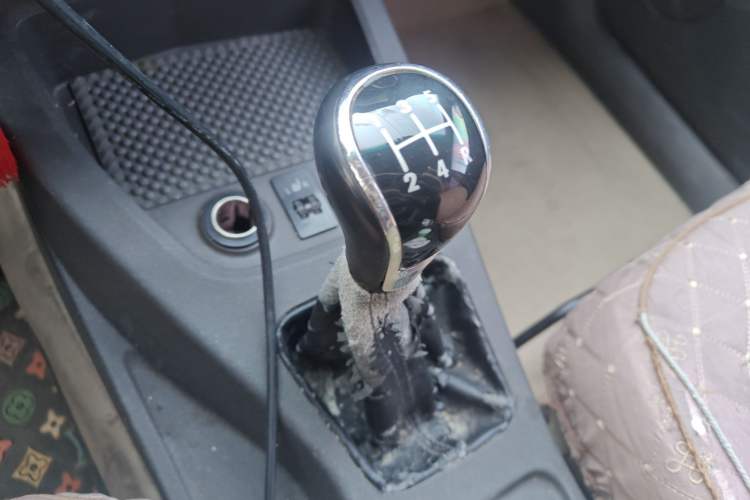 Used Wuling Hongguang 2014 1.5L S Standard Version