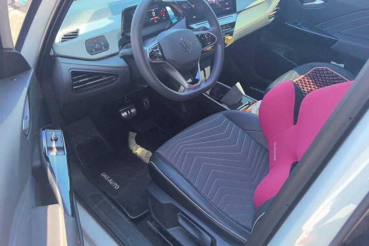 Used Volkswagen ID.3 2024 Pure & Smart Edition
