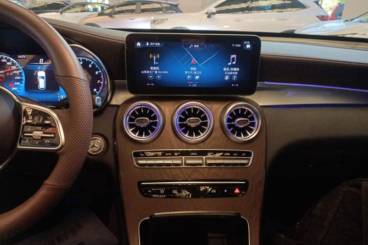 Used Mercedes-Benz GLC 2020 GLC 260 L 4MATIC Luxury Model