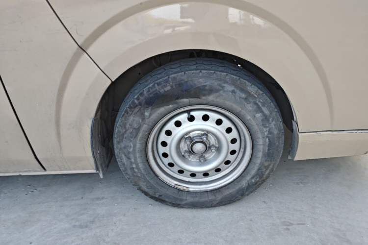 Used Foton Scenic G7 