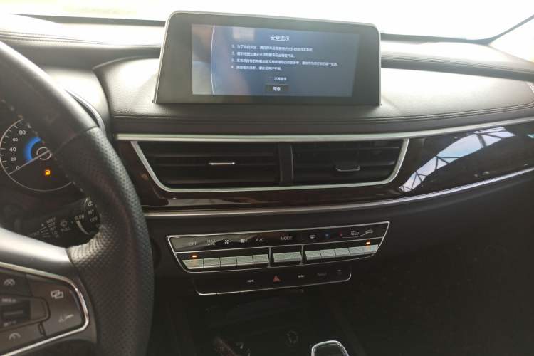 Used Dongfeng Fengon 580 2020 1.5T CVT Luxury Edition
