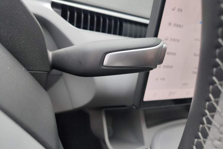 Used XPeng MONA M03 2024 620 with Ultra-Long Range