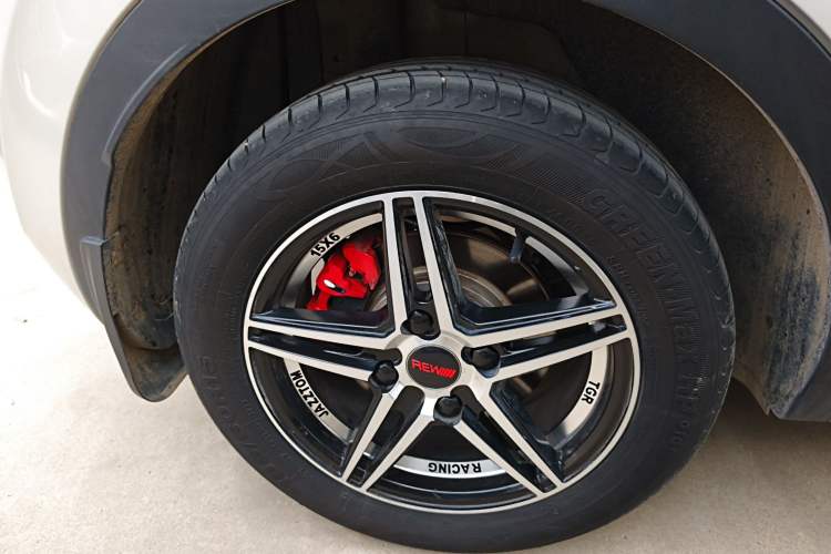 Used Wuling Bingo 2023 333 km Enjoyment Version
