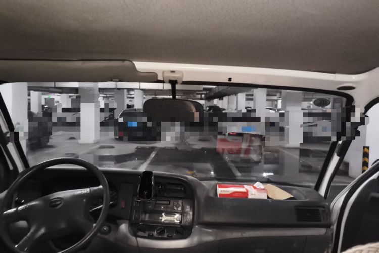 Used Jinbei Hiace 2014 2.0L 5th Generation Kuaiyunwang Business Version 4G20B Headliner