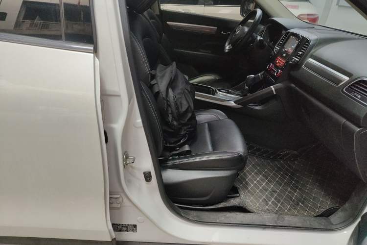 Used Renault Koleos 2017 2.0L Two-Wheel Drive Luxury Edition
