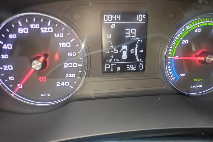 Used Roewe i6 MAX New Energy 2021 1.5T PHEV Online Ride-Hailing Luxury Edition
