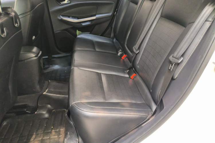 Used Ford Escort 2017 Happiness Edition 1.5L Automatic Fashion Version Left Rear Seat