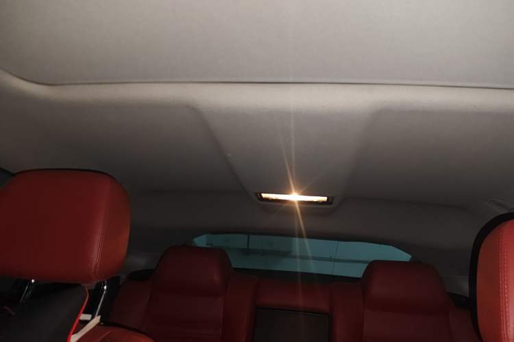 Used BMW X6 2012 xDrive35i Headliner