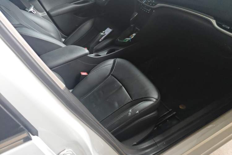 Used Buick GT 2019 18T Automatic Connected Elite Model China V Standard Right Front Seat