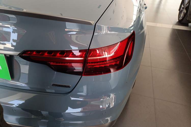 Used Audi A4L 2022 40 TFSI quattro RS Performance Package
