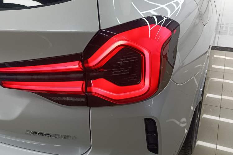 Used BMW X3 2022 Second Facelift xDrive30i Leading Edition M Night Sky Package
