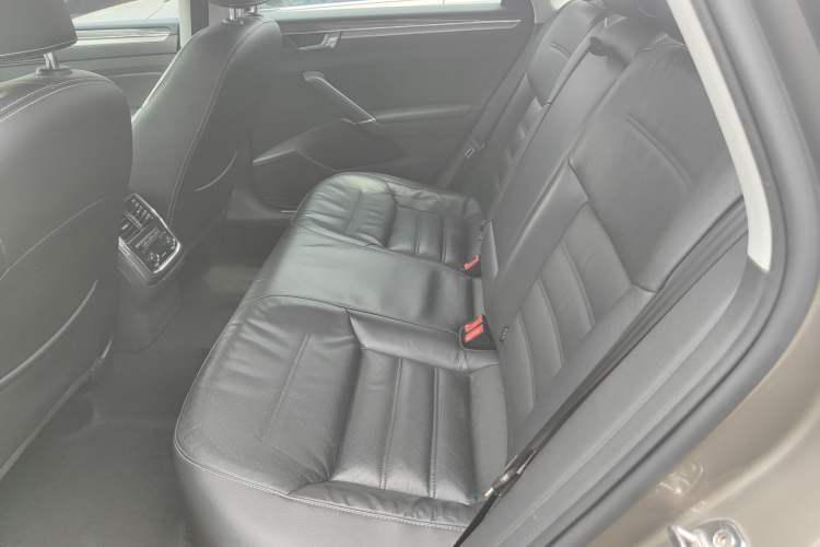 Used Volkswagen Passat 2016 330TSI DSG Prestige Edition
