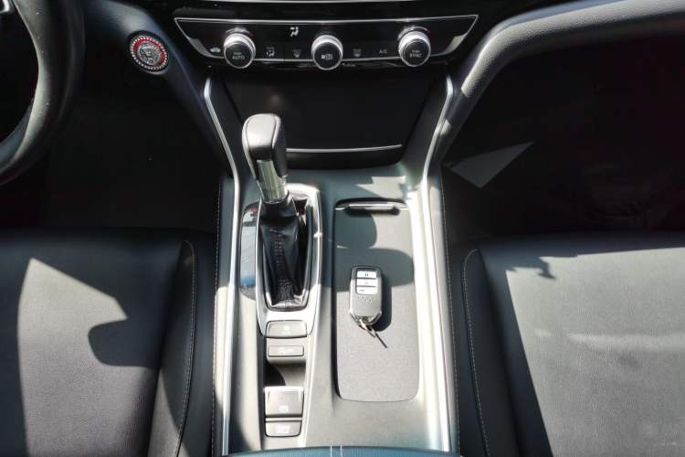 Used Honda Inspire 2022 260TURBO Elegant Edition
