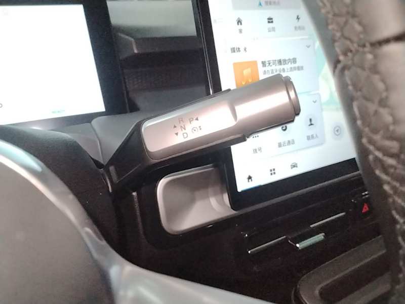 Used AION Y 2023 Younger Star Edition — 13