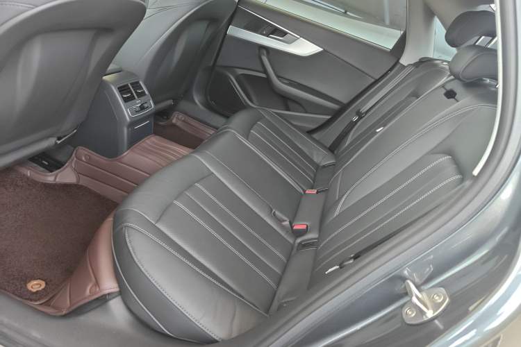 Used Audi A4L 2020 40 TFSI Fashion Dynamic Model
