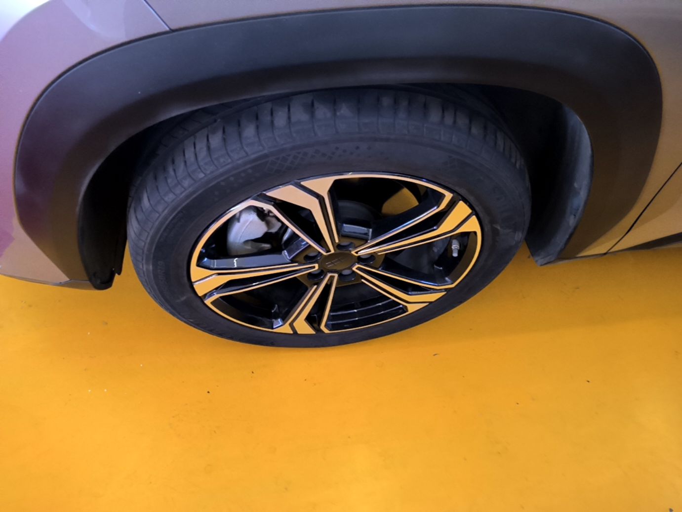 Geely Galaxy L7 2023 1.5T 115 km PLUS — снимка 10