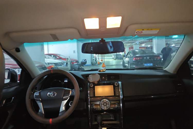 Used Toyota Reiz 2010 2.5S Fengdu Jinghua Edition Headliner