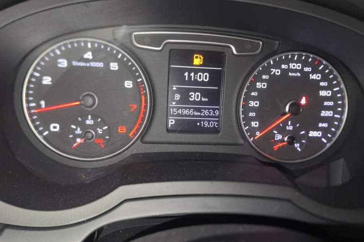 Used Audi Q3 2015 35 TFSI Comfort Model