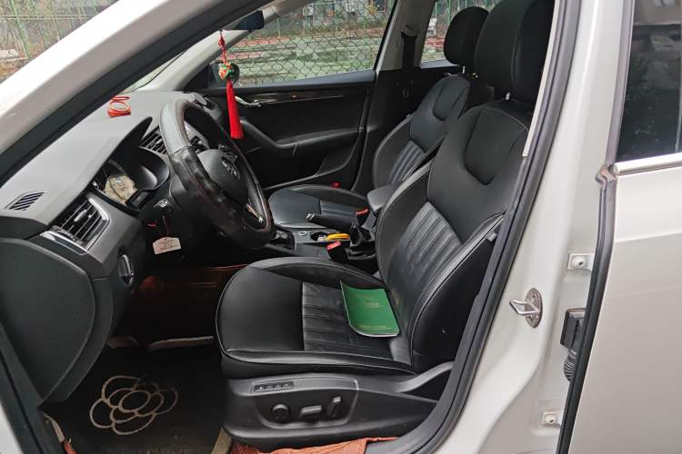 Used Skoda Octavia 2018 TSI280 DSG Flagship Edition