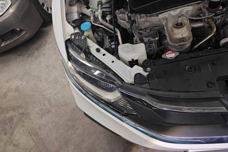 Used Honda Jade 2017 1.8L automatic Comfort version 5 seats