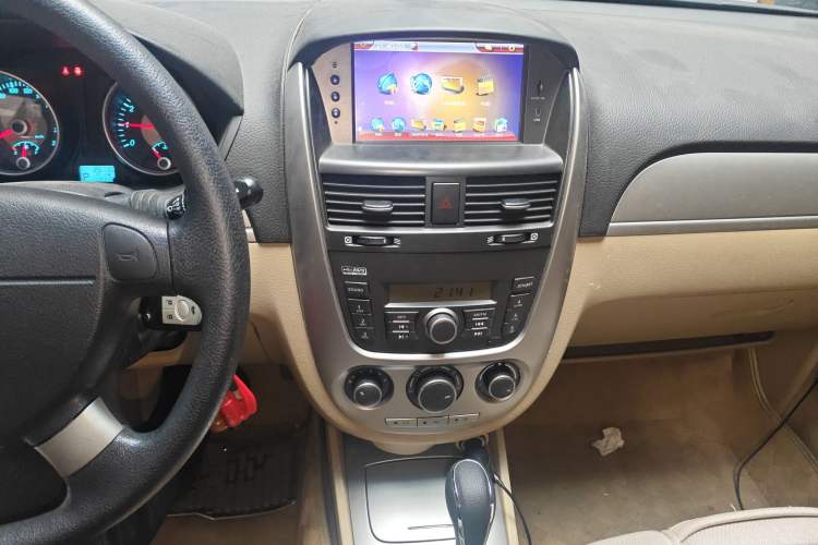 Used Buick Excelle 2013 1.5L Automatic Classic Model
