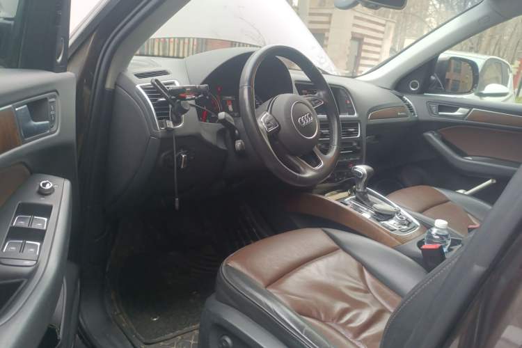 Used Audi Q5 2016 40 TFSI Comfort Model