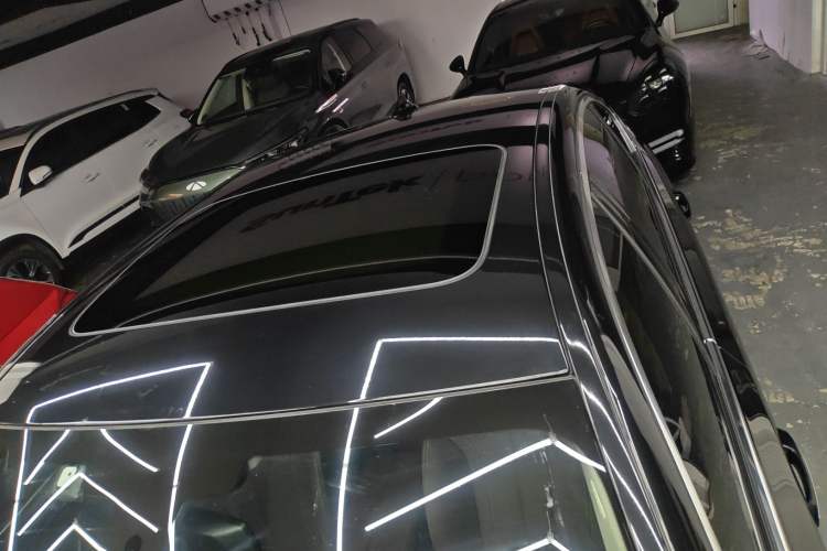 Used BMW 5 Series 2018 525Li Luxury Package
