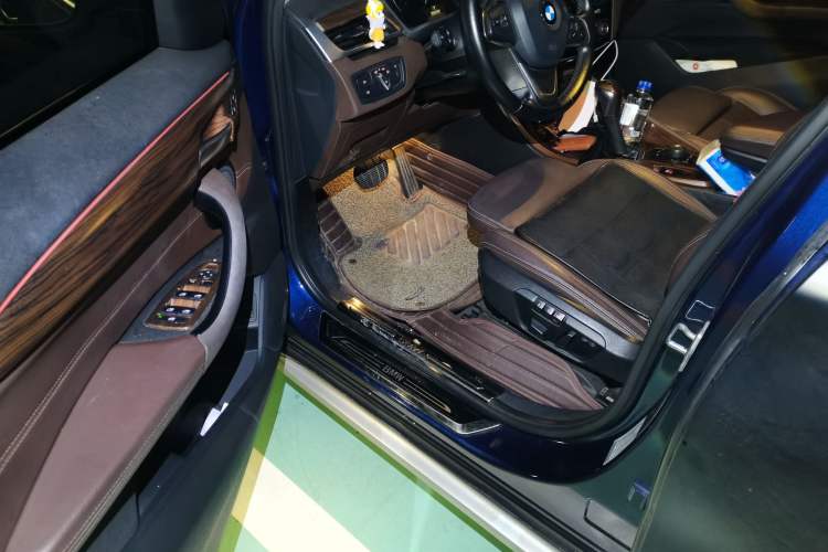 Used BMW X1 2019 sDrive18Li Premium Edition
