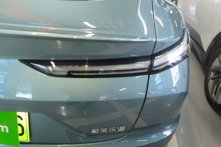 Used ONVO L60 2024 60 kWh Rear-Drive Version