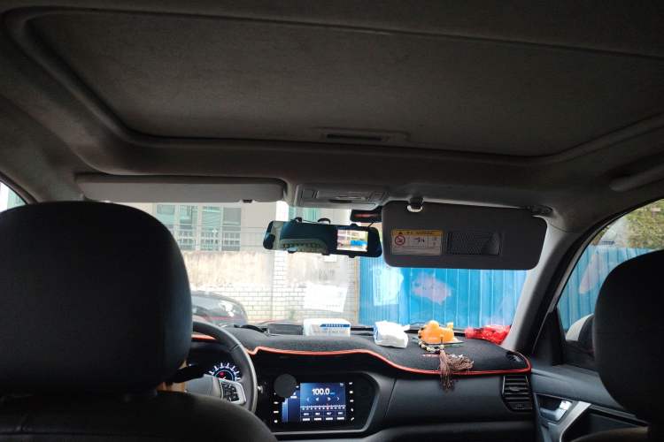 Used Chery Tiggo 3 2016 1.6L Manual ZhiShang Edition