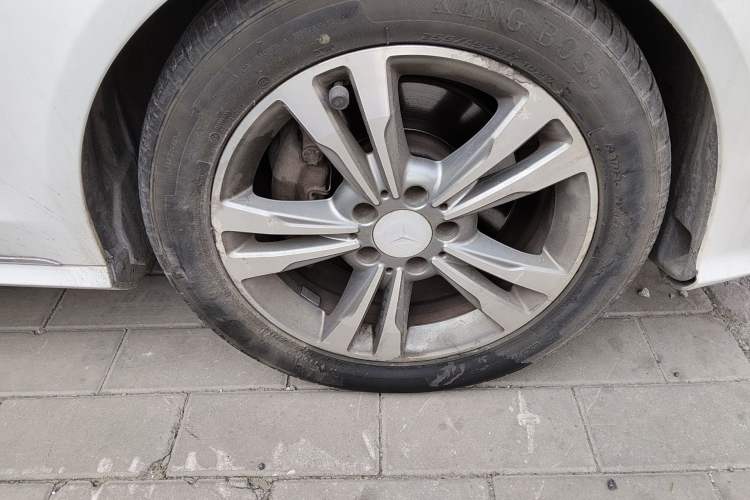 Used Mercedes-Benz E-Class 2014 E 260 L Sport Edition
