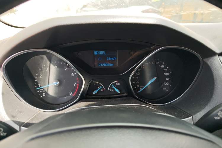 Used Ford Focus 2017 Sedan 1.6L Automatic Fashion Edition Smart Drive Version