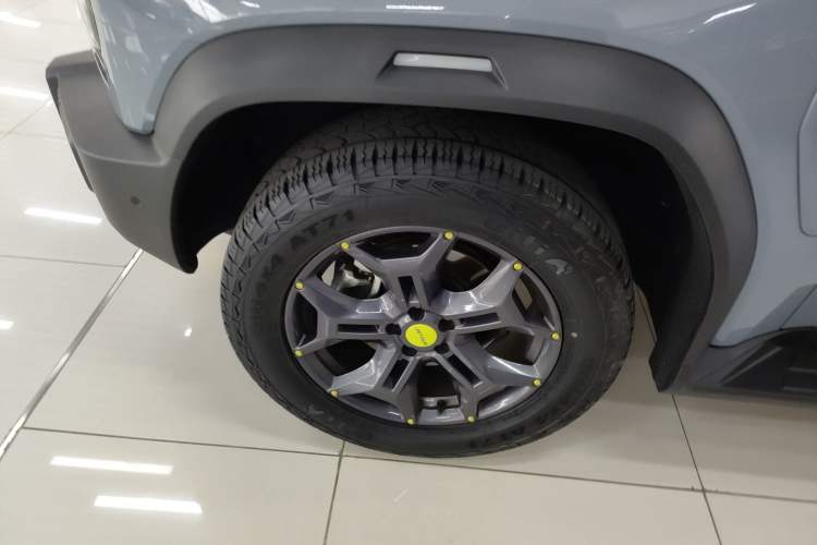 Used JETOUR Traveler 2023 2.0T All-Wheel Drive CrossPRO+