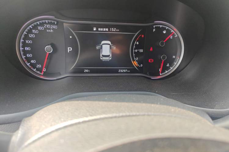 Used Kia Sportage R 2019 2.0L Automatic Smart Luxury Edition Odometer Close Up