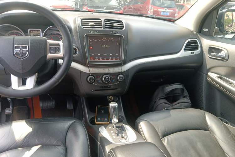 Used Dodge Journey 2015 2.0TD Four-Wheel Drive Luxury Edition