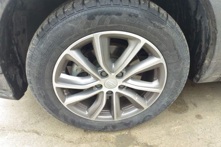 Used Geely Auto Emgrand X7 Sport 2018 1.8TD Automatic Two-Wheel Drive Smart Connect 4G Internet Edition