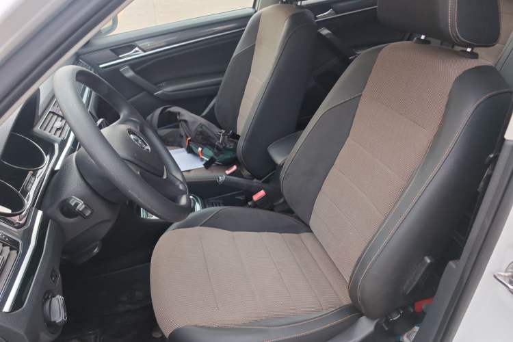 Used Volkswagen C-TREK 2017 1.6L Manual Comfort Model
